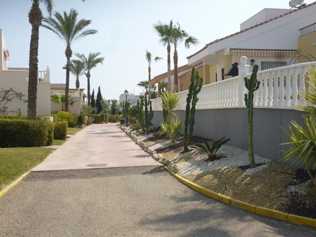 Bahia De Vera Apartamento Moralbe Playas de Vera Buitenkant foto